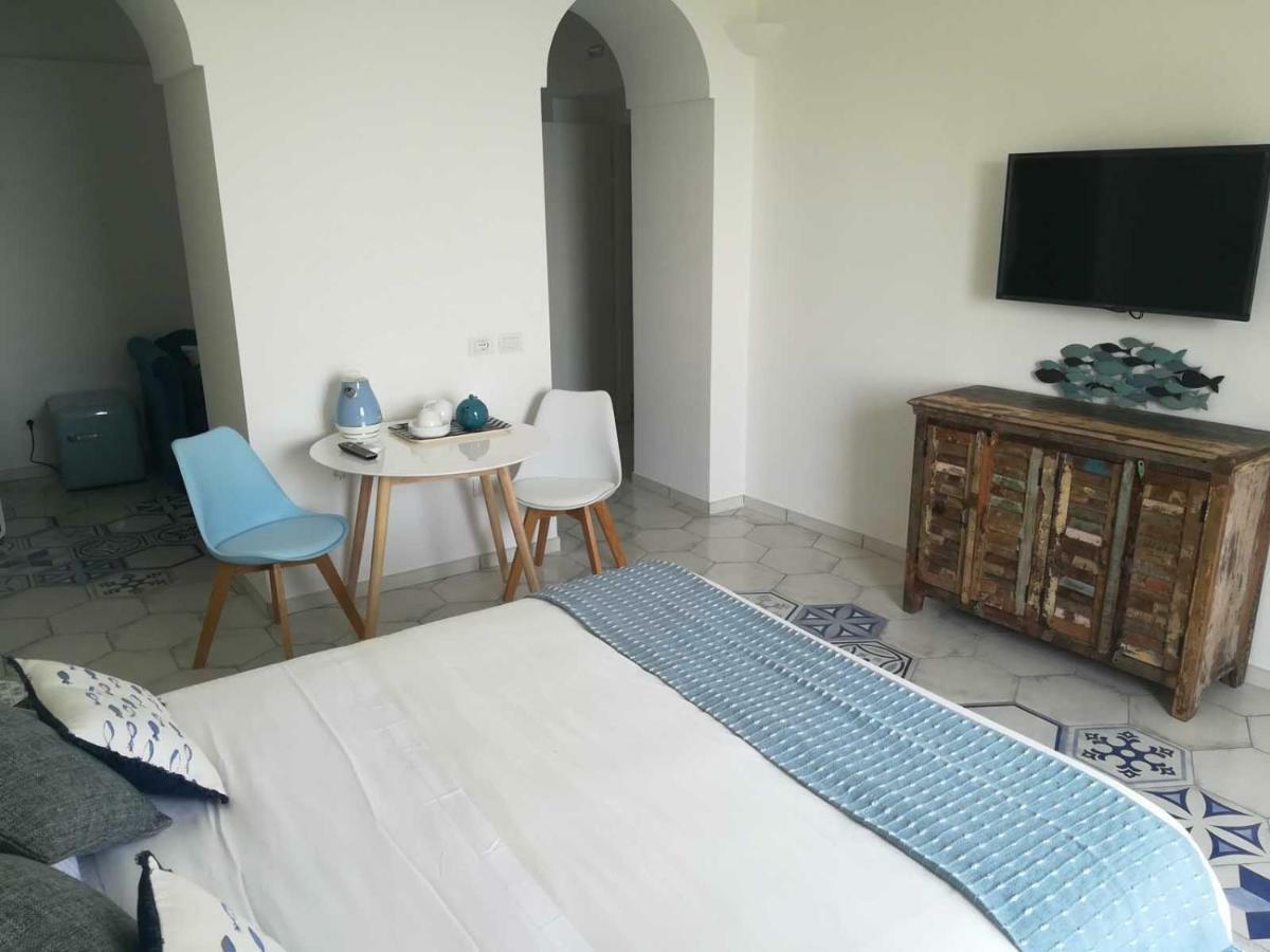 مبيت وإفطار مينوري Torre Elisea المظهر الخارجي الصورة
